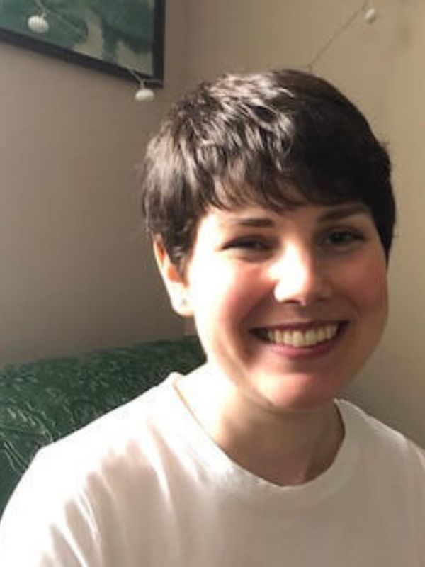 Artist and English coach Fiona